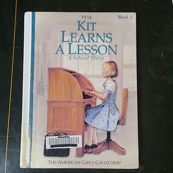 👧🏼Meet Kit Learns Lesson Surprise American Girls Junior Historical Fiction - Picture 8 of 13